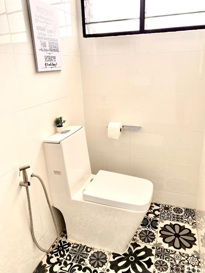 Comfy 3-Bedrooms With Family Karaoke Max-10Pax Ipoh Exterior foto